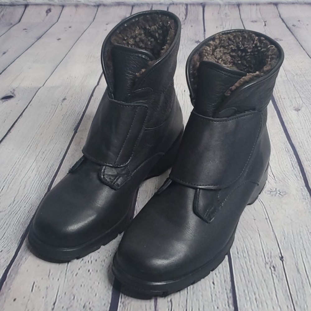 Women's "Michigan 2" by Toe Warmers